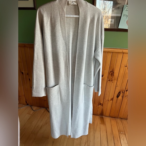 Wilfred Long Grey Duster with Belt - Picture 2 of 4
